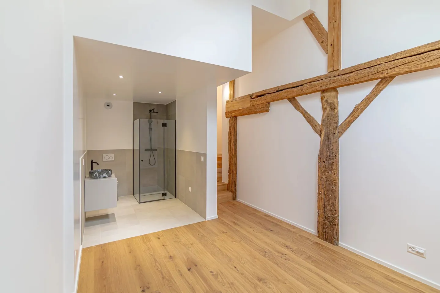 Wunderschönes, vollständig renoviertes Dorfhaus - Foto 6 von 8