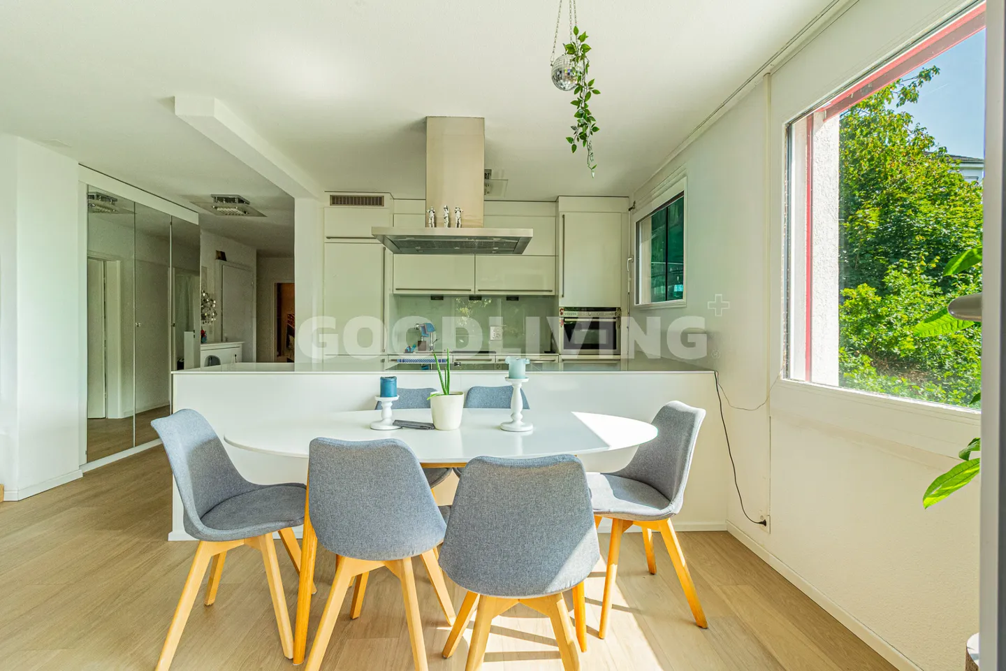 Central with a View - Photo 3 of 8