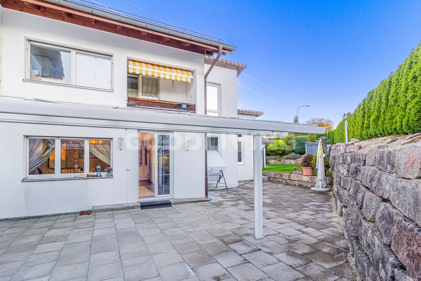 Timeless Elegance with Privacy and Garden - Photo 9 of 12