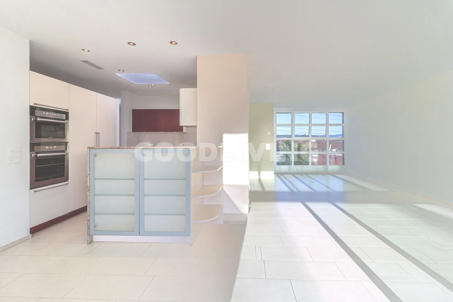 Appartement en attique avec grande terrasse et ambiance du soir - Photo 11 sur 13