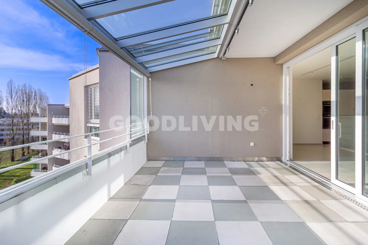 Appartement en attique avec grande terrasse et ambiance du soir - Photo 13 sur 13