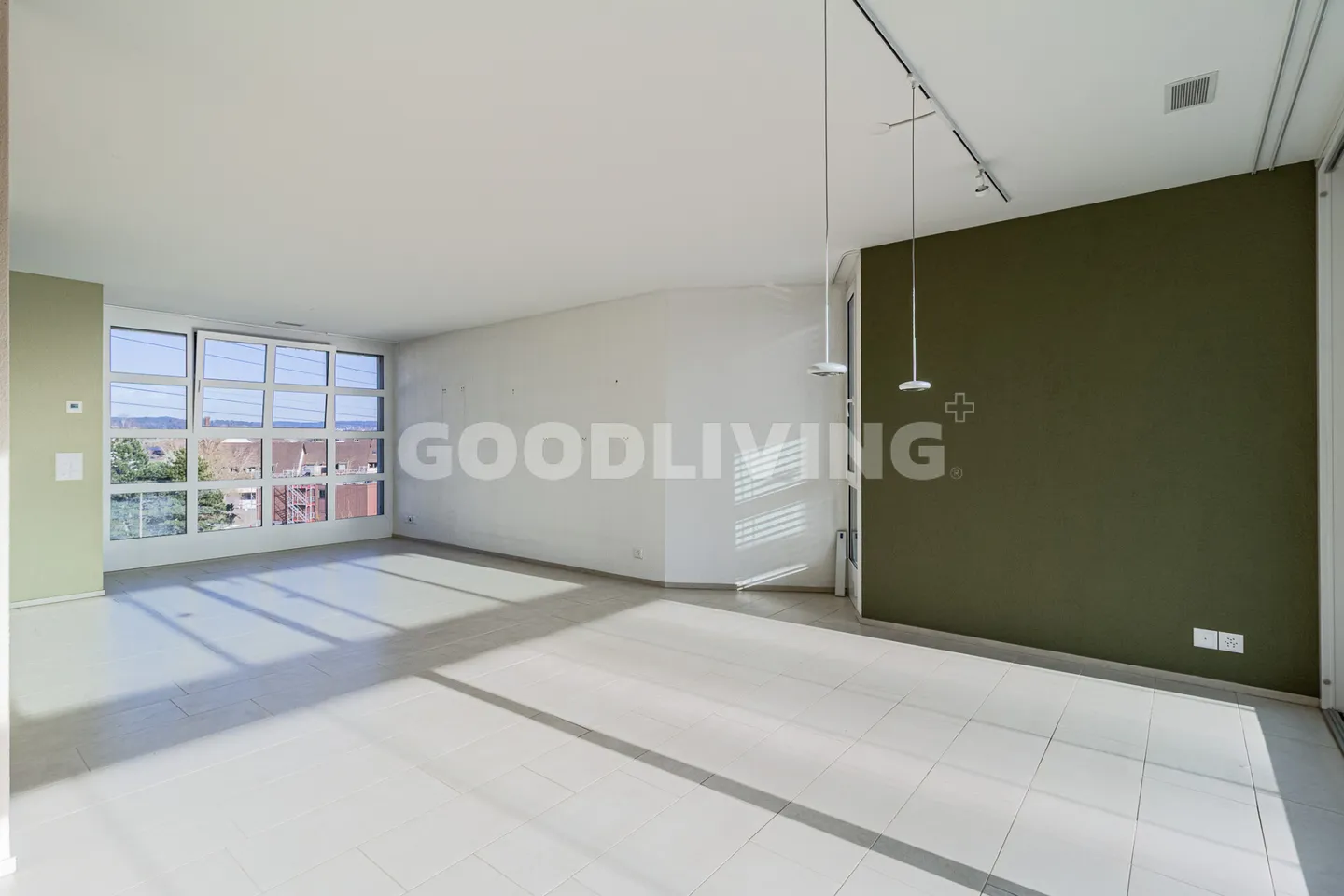 Appartement en attique avec grande terrasse et ambiance du soir - Photo 9 sur 13