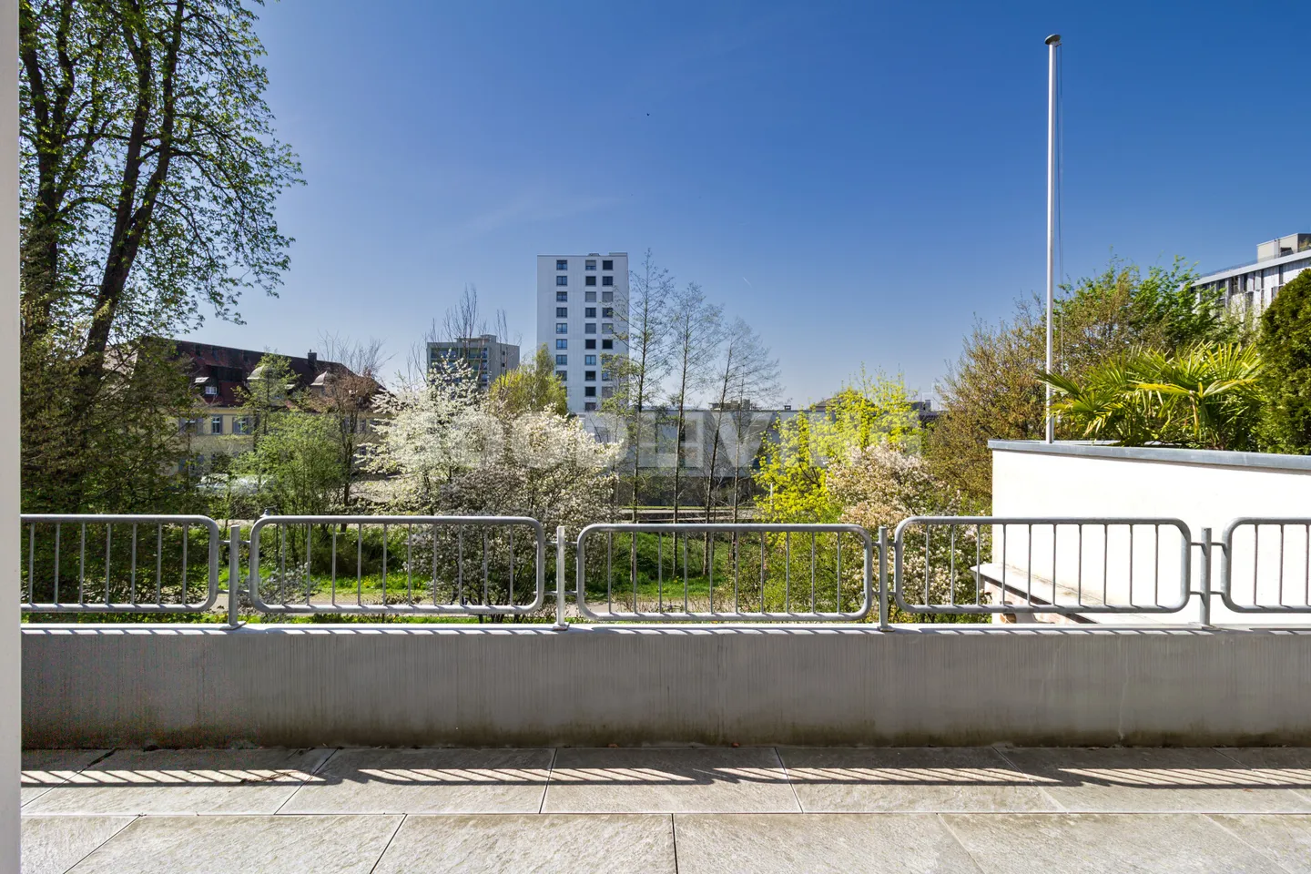 Geräumige Wohnung mit Potenzial - Foto 9 von 9