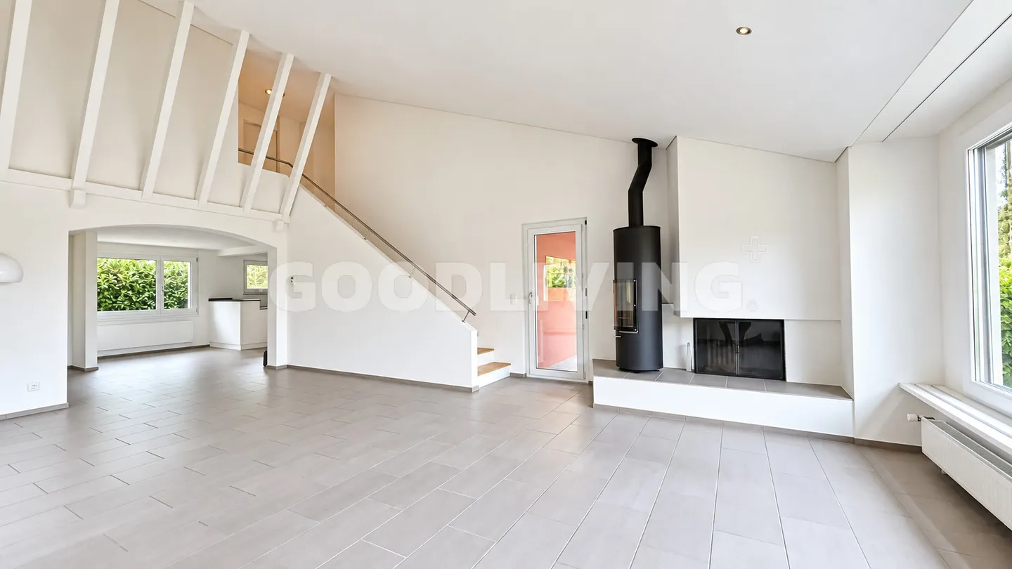 A House to Fall in Love - The Alps Come Free! - Photo 7 of 13
