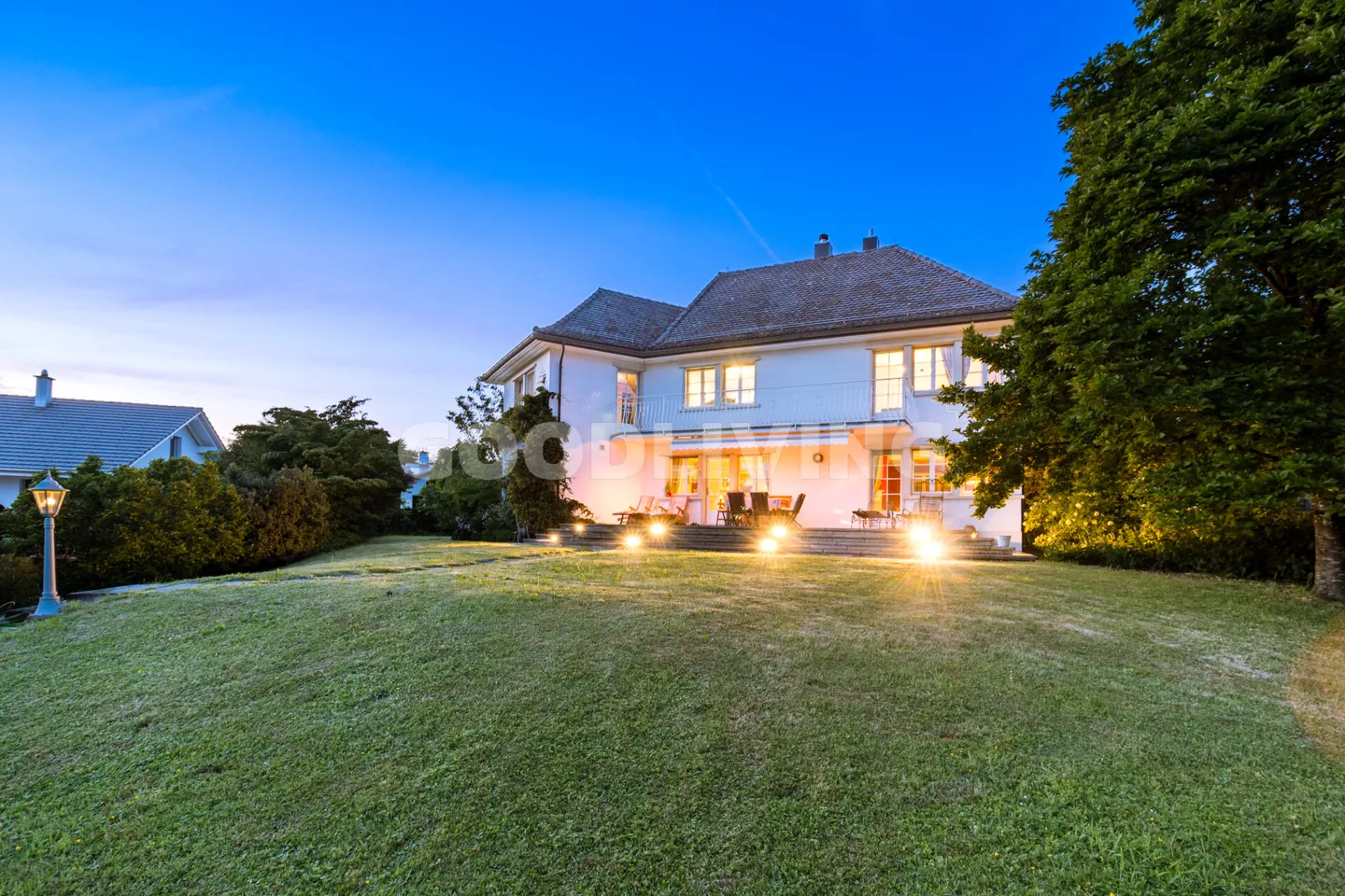 Villa majestueuse avec potentiel de développement - Photo 12 sur 13