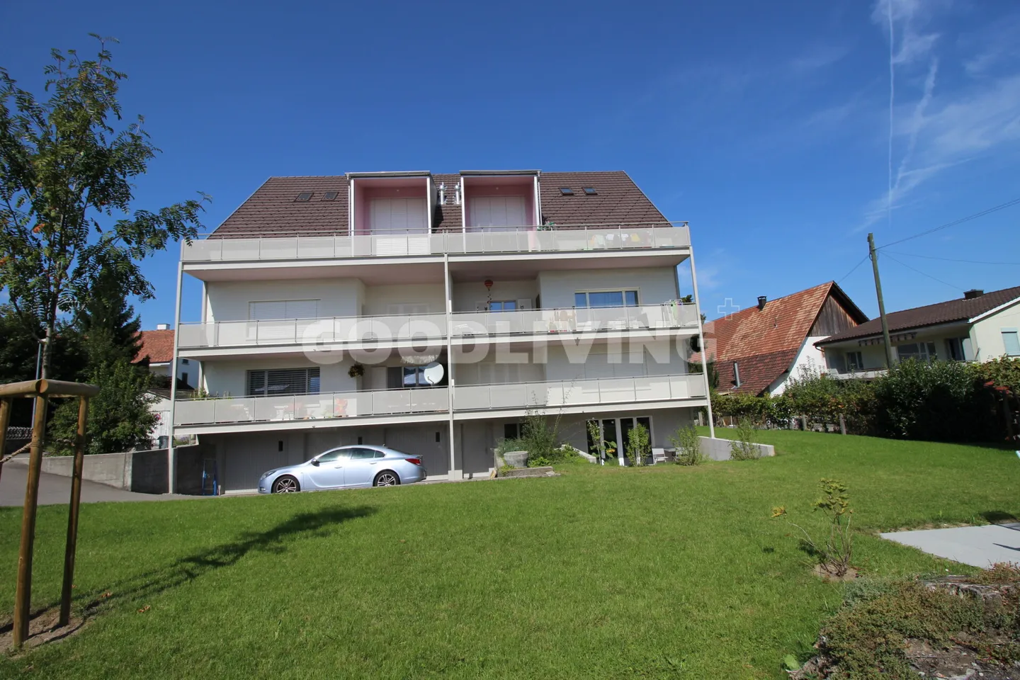 MODERN, QUIET, WELL LOCATED - Photo 1 of 6
