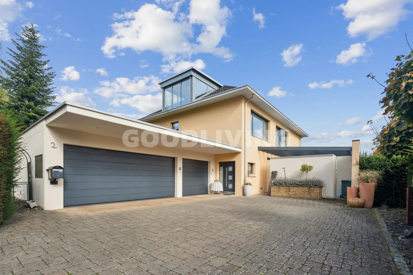 Hallwilersee...Mountains..and a dreamlike living - Photo 2 of 9