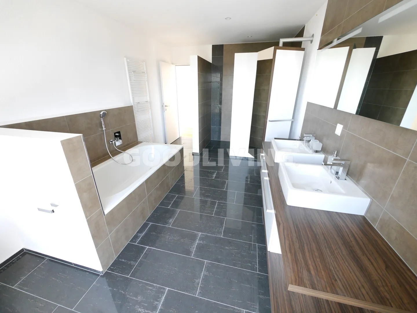 Exklusives Duplex mit Weitsicht - Foto 7 von 10