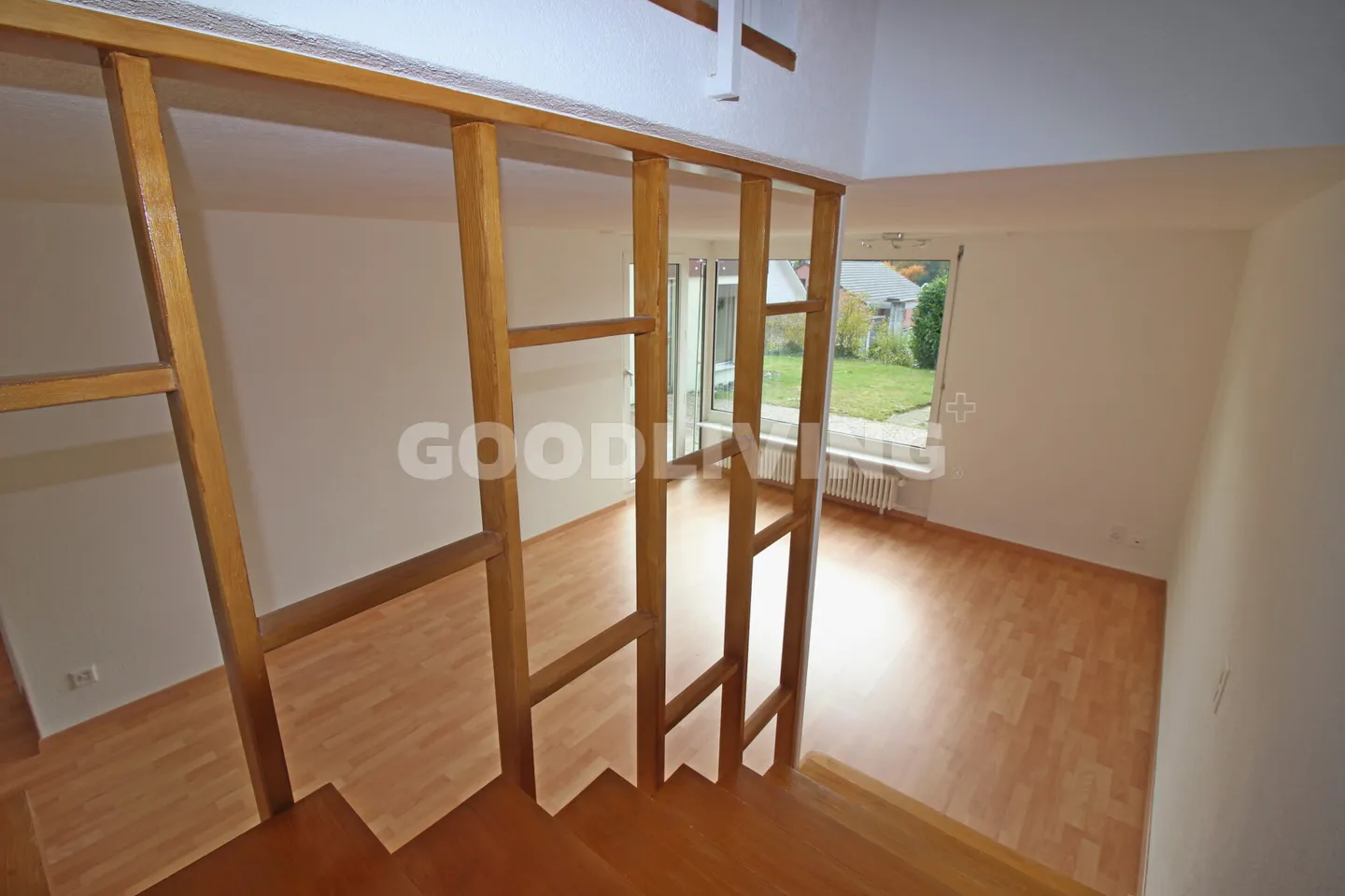 Votre nouvelle maison avec beaucoup de charme et une vue panoramique magnifique - Photo 4 sur 8