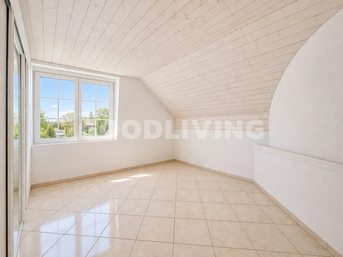 Retraite avec piscine, jardin et espace de vie supplémentaire - Photo 11 sur 13