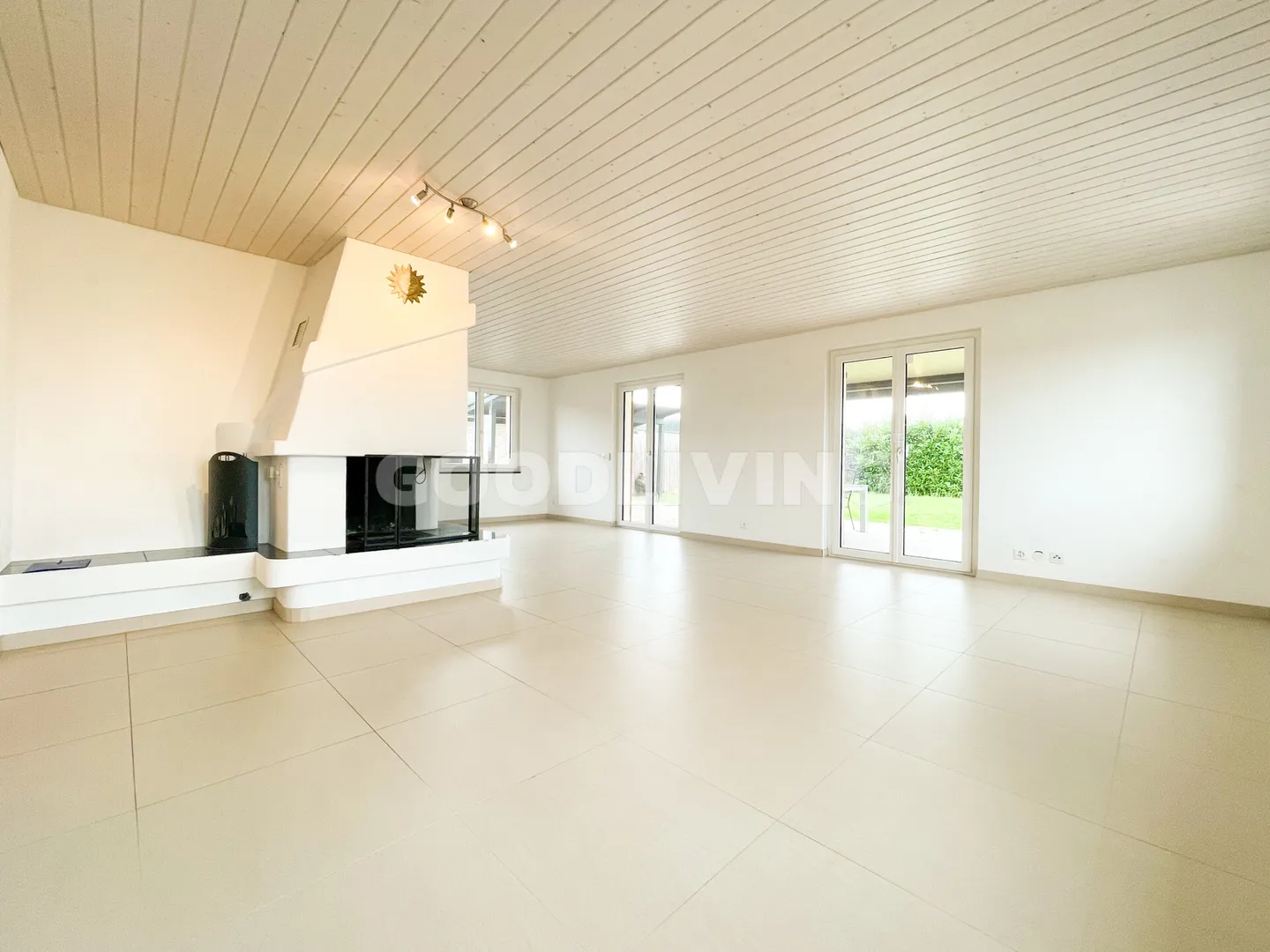 Sehen. Verlieben. Einziehen. - Foto 4 von 13