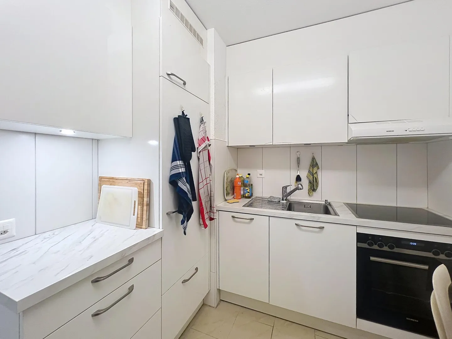 Studio rénové avec piscine - Photo 2 sur 5