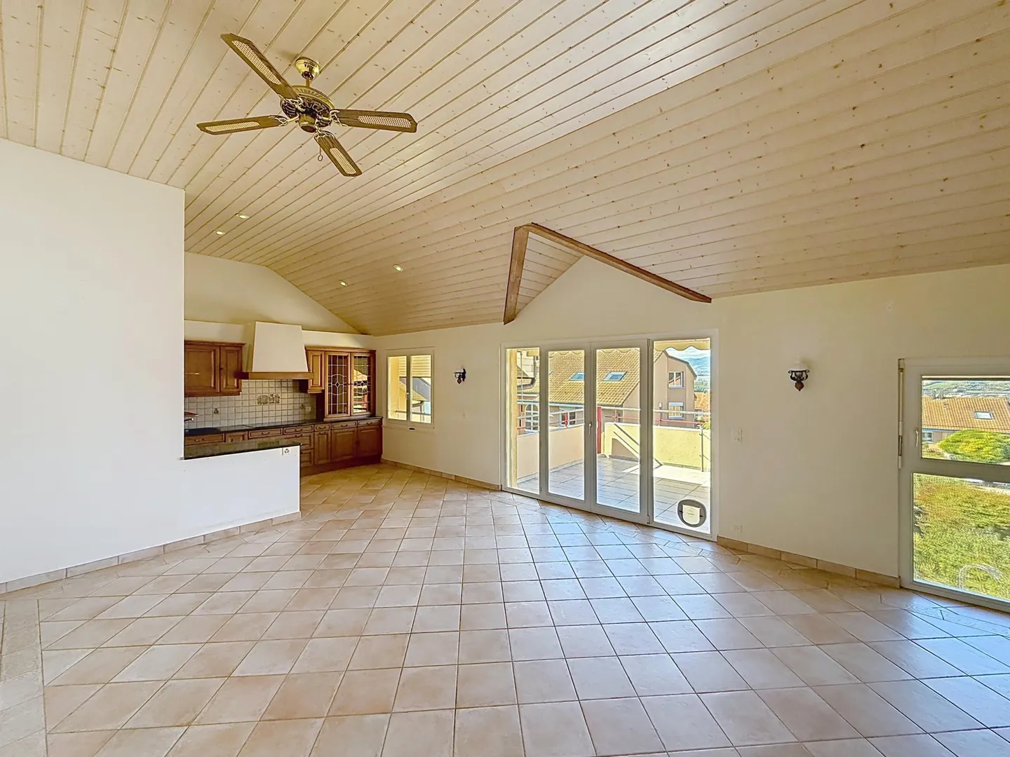 Grand 3.5 pièces en attique | Terrasse | Yverdon - Foto 5 di 13