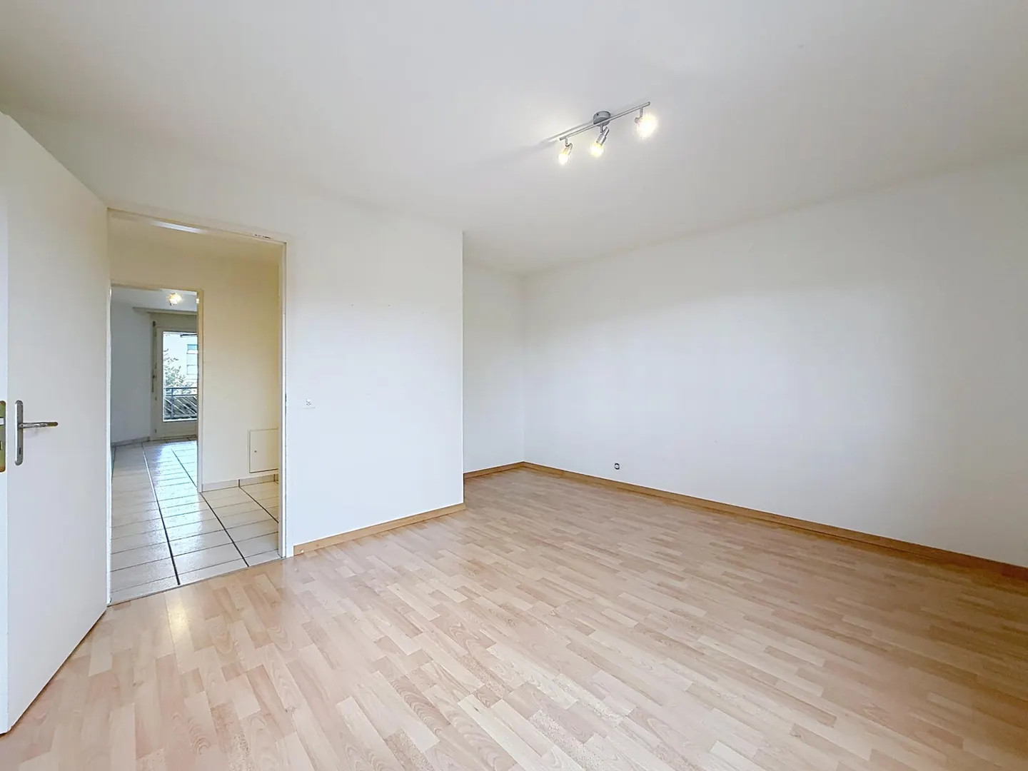 Appartement lumineux 3.5 pièces - Photo 5 sur 7
