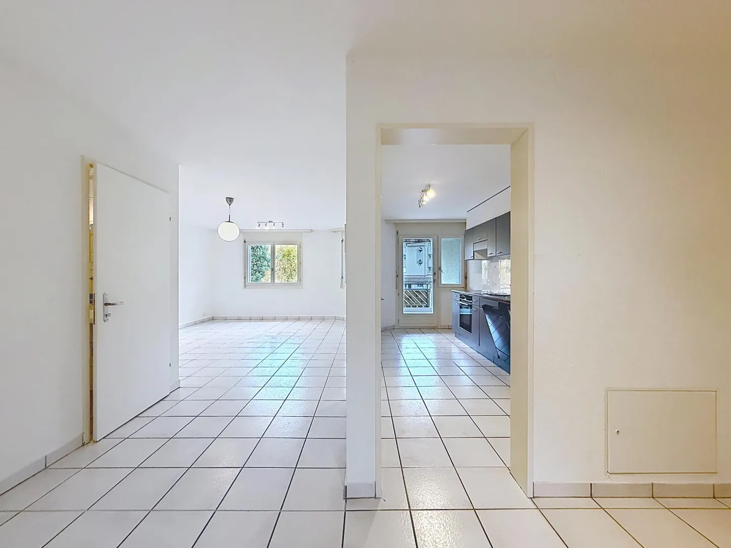 Appartement lumineux 3.5 pièces - Photo 2 sur 7
