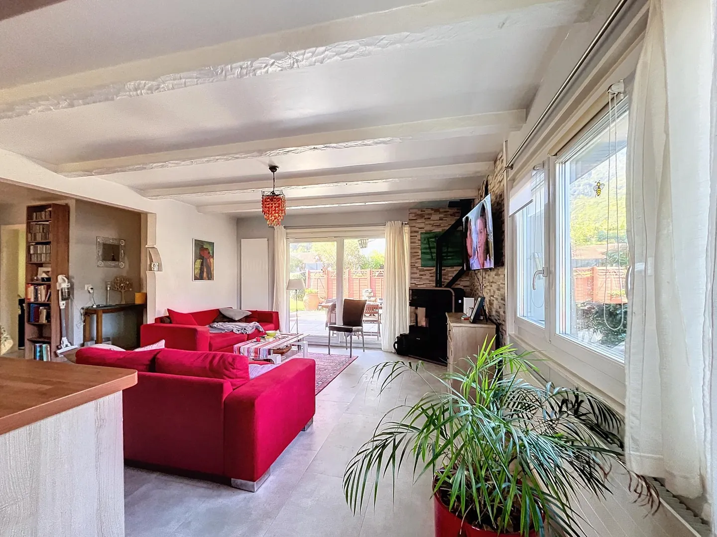 Villa spacieuse avec potentiel d'agrandissement - Photo 3 sur 7