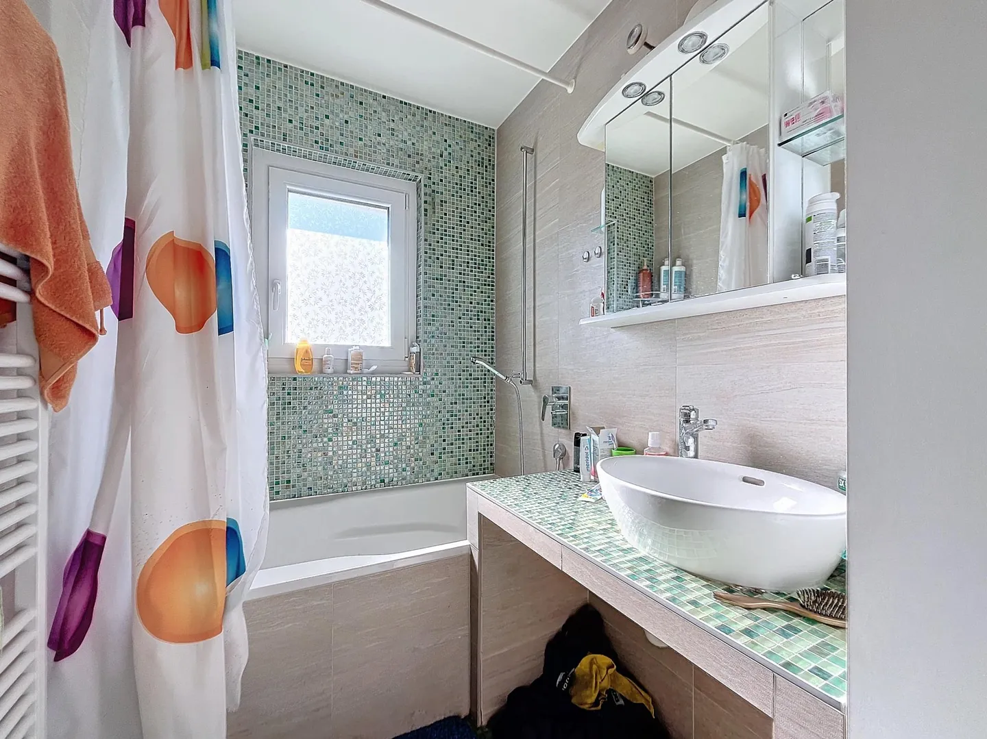 Villa spacieuse avec potentiel d'agrandissement - Photo 5 sur 7