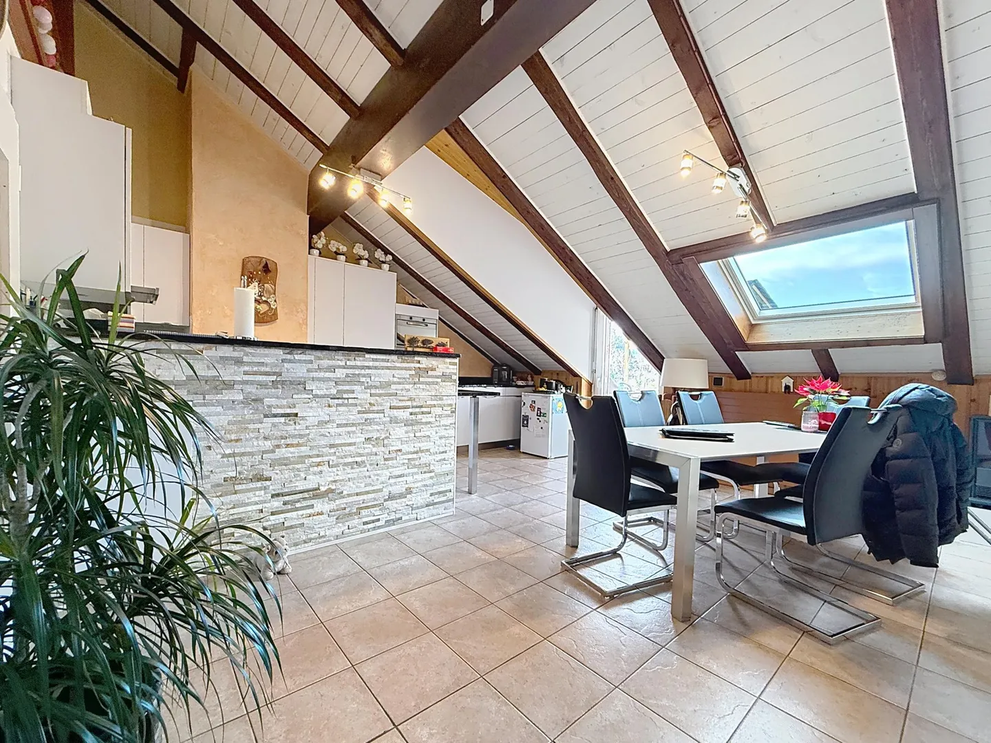 Dorfhaus | 2 Wohnungen | Blonay Zentrum - Foto 1 von 7