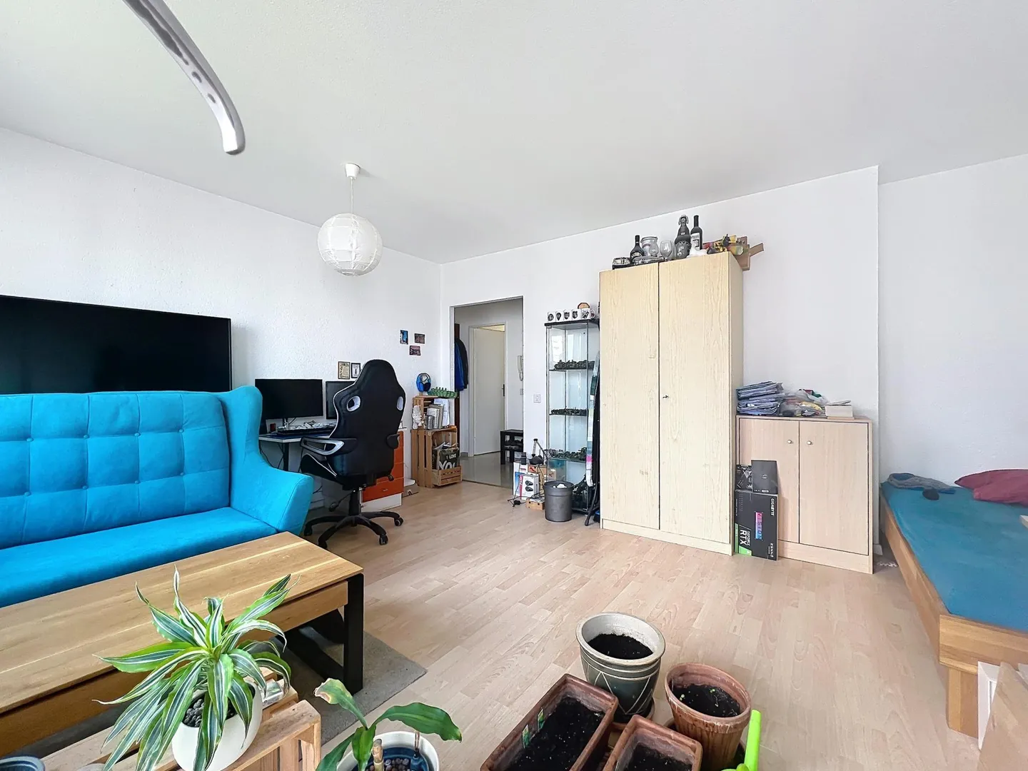 Studio rénové avec piscine - Photo 1 sur 5