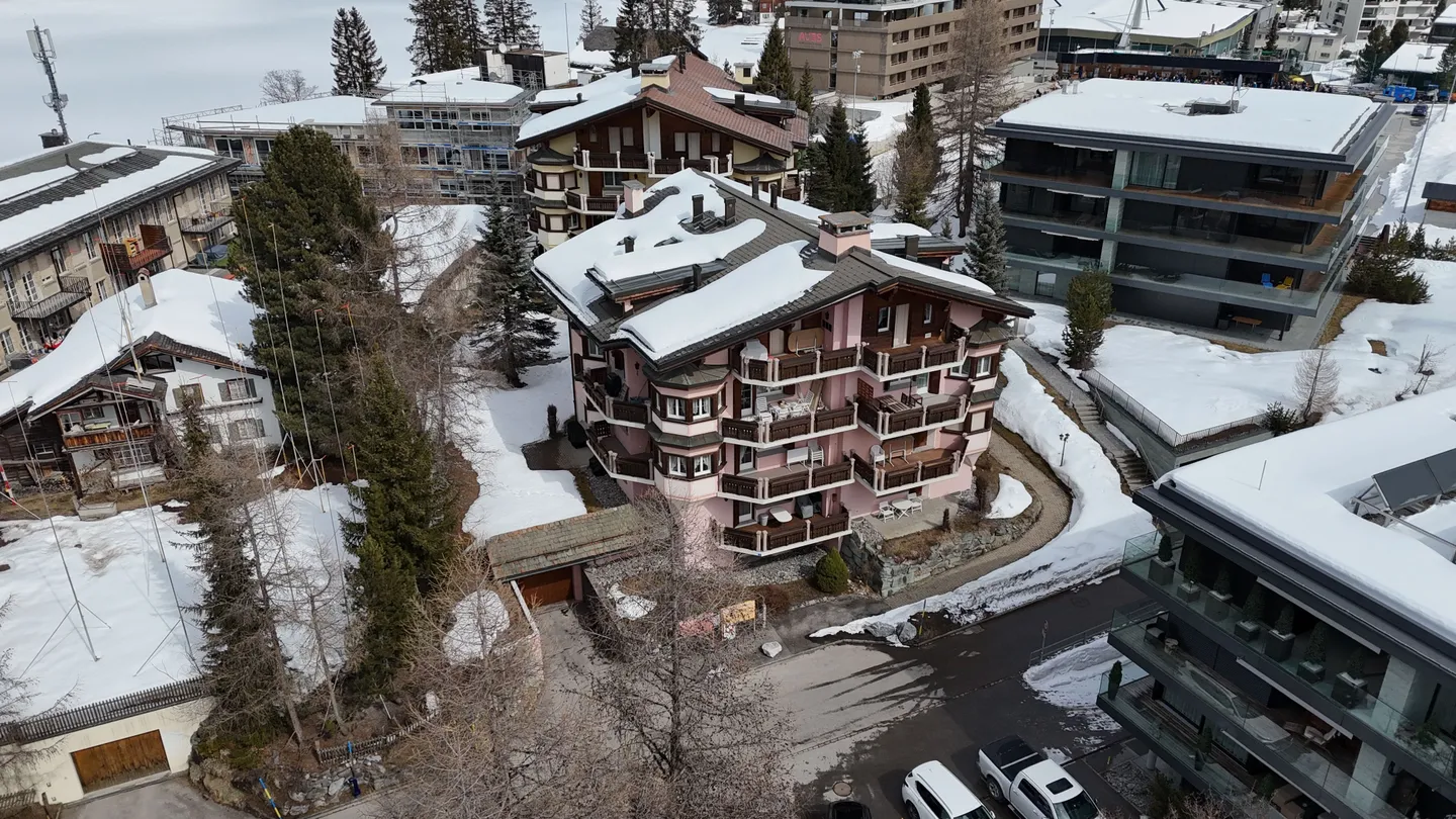 3.5-room apartment with large balcony near Weisshorn, Arosa - Photo 1 of 4
