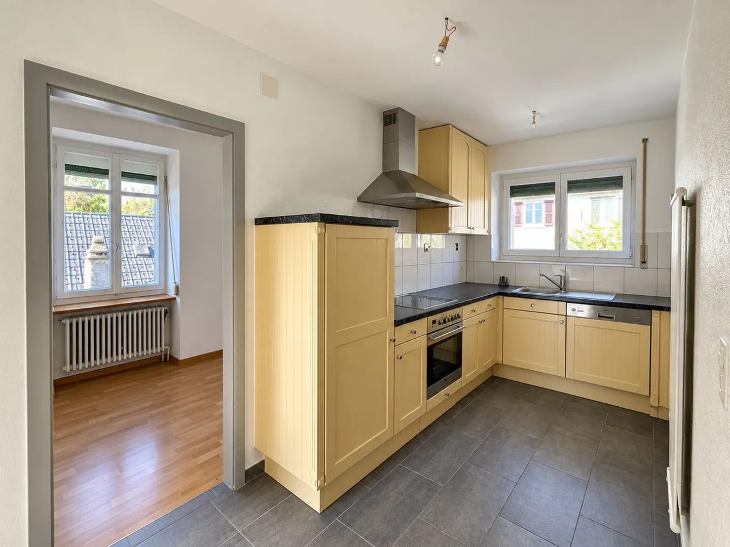Schöne renovierte 3-Zimmer-Wohnung - Foto 2 von 6