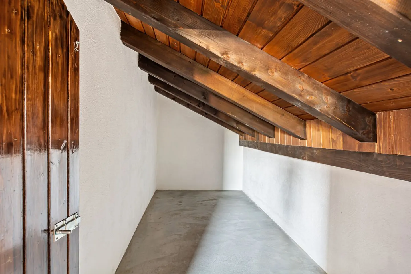 Spacious Family Home with 7 Rooms in Saignelégier - Photo 13 of 13
