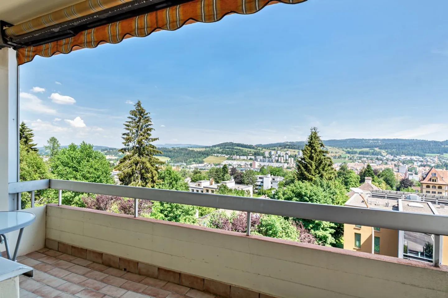 Appartement spacieux avec balcon - Photo 12 sur 12