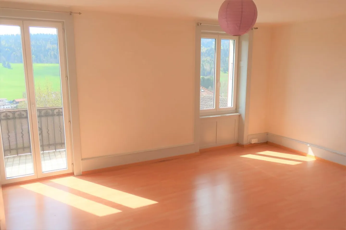 Charmant 3,5 pièces au centre de Tramelan - Photo 1 of 9