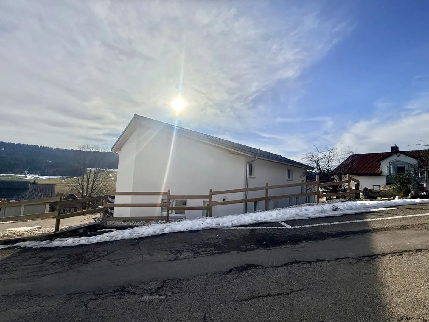 Spazioso appartamento 5.5 con ampia terrazza - Foto 3 di 13