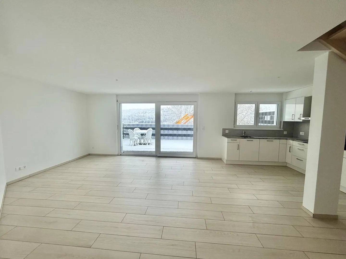 Charmant Duplex avec Terrasse Spacieuse - Photo 3 sur 13