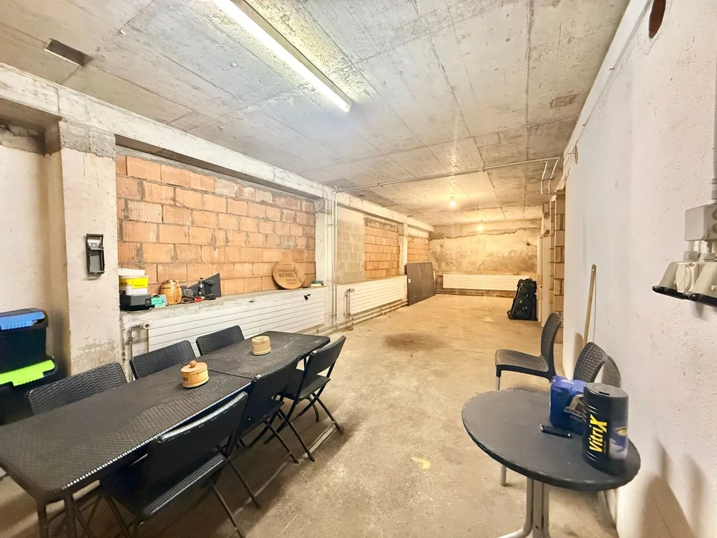 Espace mixte avec appartement 2,5 pièces et atelier - Centre de Tramelan - Photo 8 sur 13