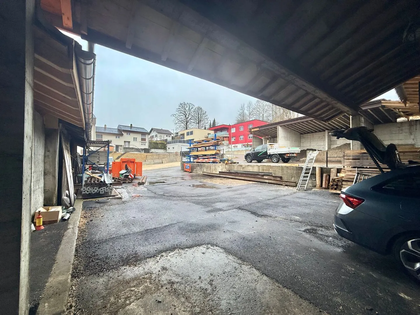 Espace mixte avec appartement 2,5 pièces et atelier - Centre de Tramelan - Photo 9 sur 13