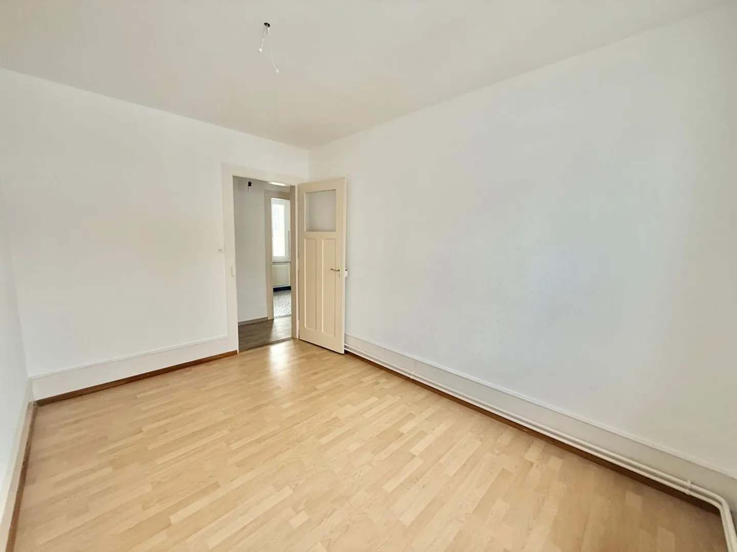 Appartement Charmant avec Terrasse - Photo 6 sur 13