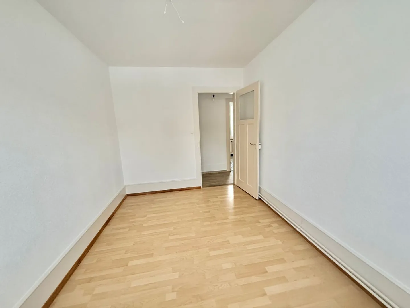 Appartement Charmant avec Terrasse - Photo 7 sur 13