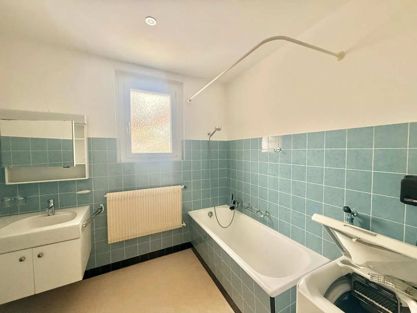 Appartement Charmant avec Terrasse - Photo 10 sur 13