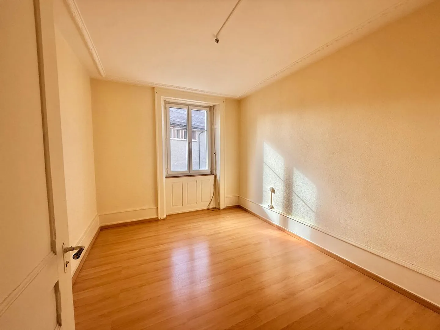 Geräumige 4,5-Zimmer helle Wohnung im Herzen von Saignelégier - Foto 10 von 13