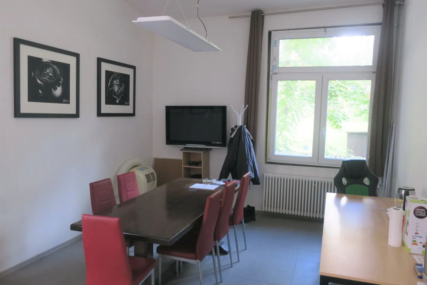 Spazio Commerciale con Visibilità - Foto 2 di 11