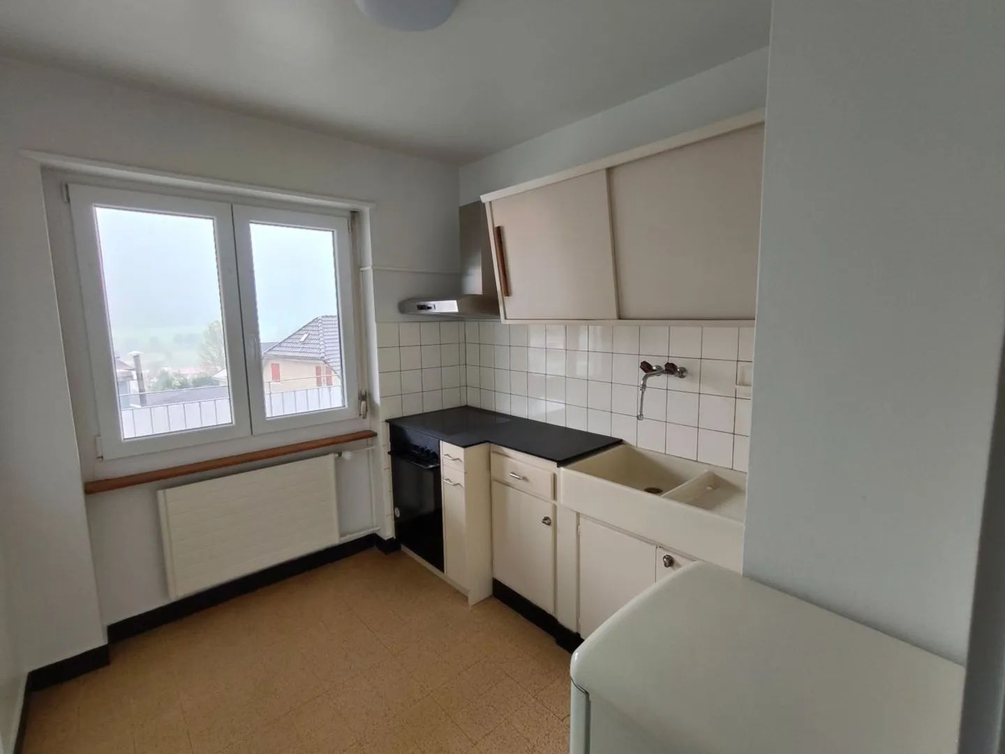Appartamento con 2 camere e grande balcone e ascensore! - Foto 5 di 5