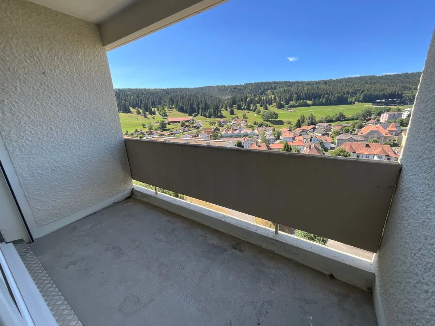 Bright 3-room apartment with panoramic view - Photo 7 of 8