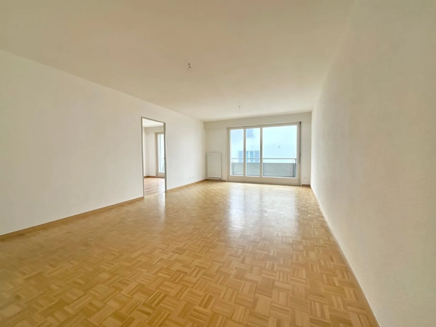 Charming 3.5-room apartment with balcony - Photo 7 of 7