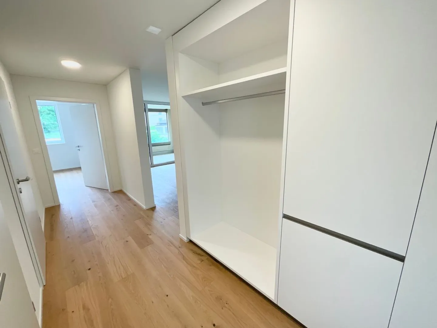 Nuovi appartamenti di 2.5 stanze con Loggia - Foto 4 di 8