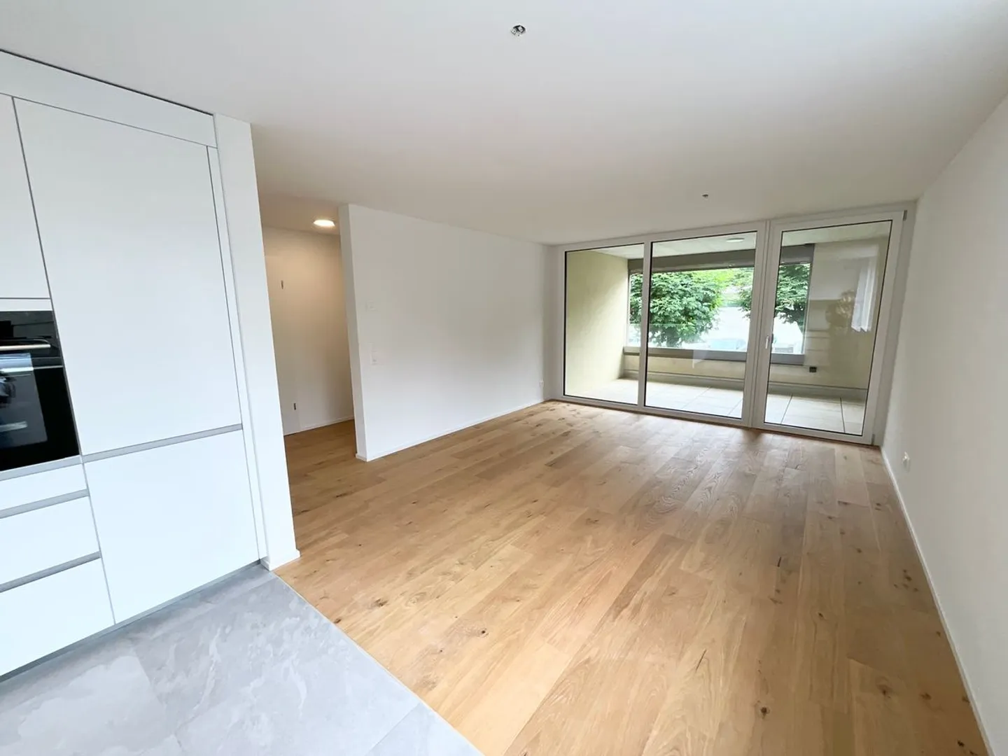 Neue 2,5-Zimmer-Wohnungen mit Loggia - Moderner Komfort, Nachhaltigkeit und Lebensqualität im Herzen des Dorfes - Foto 5 von 7