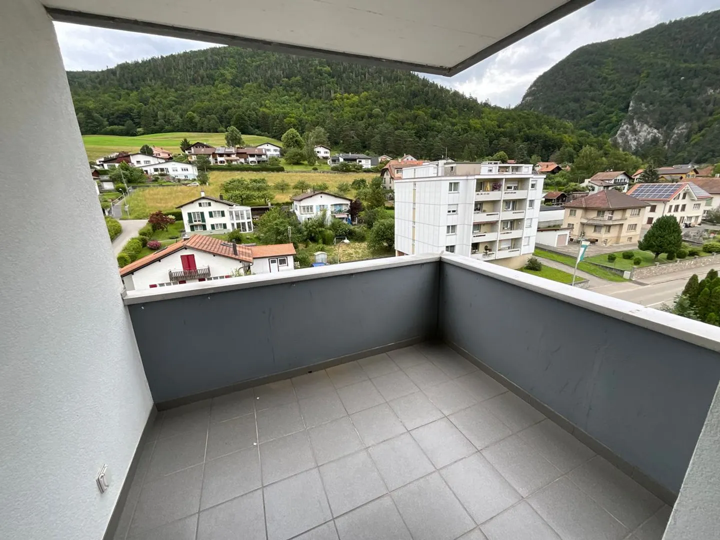 Schöne helle 4,5-Zimmer-Wohnung mit Balkon - Foto 6 von 8