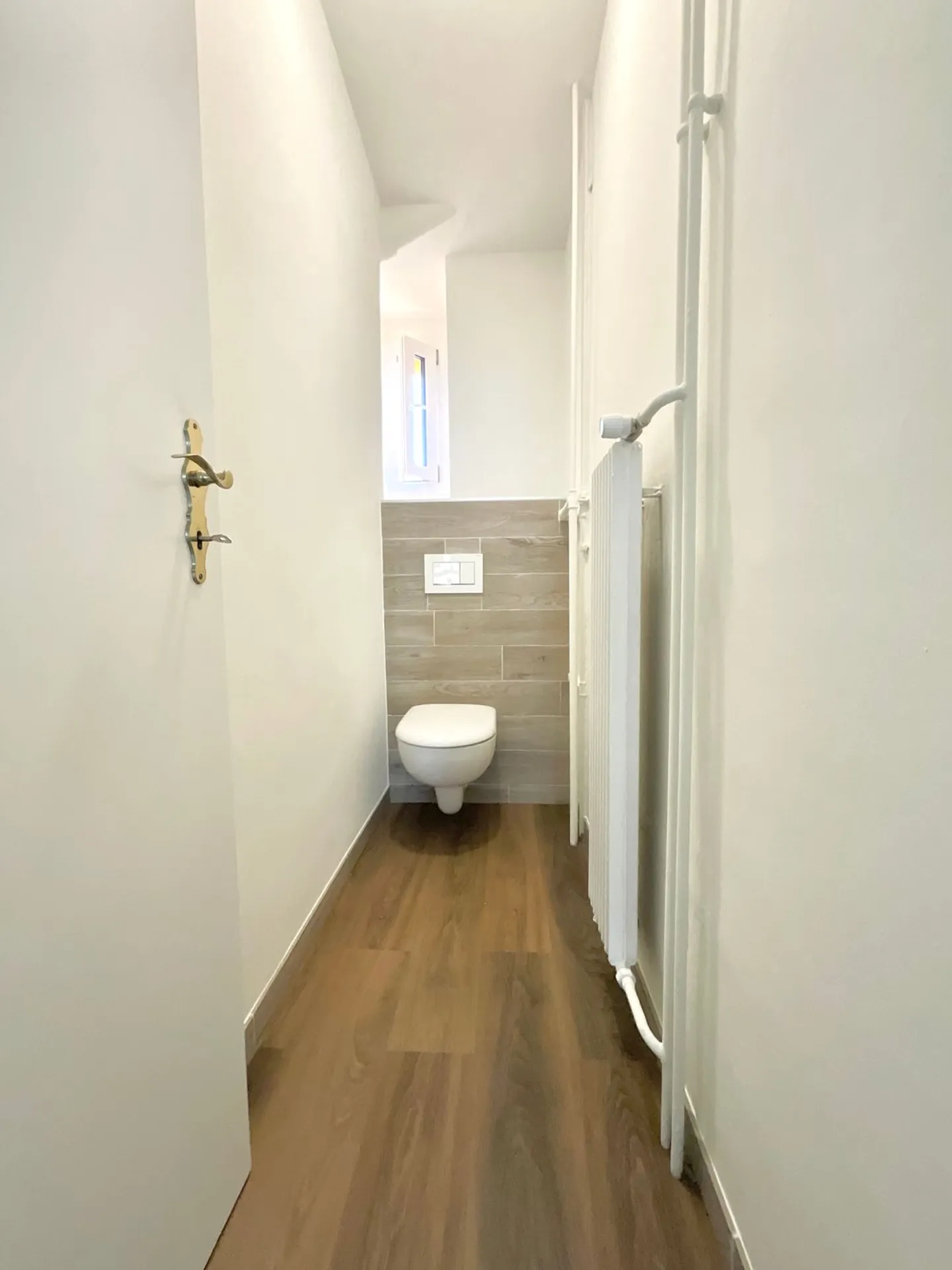 Super 4.5-room apartment with balcony - Photo 4 of 10