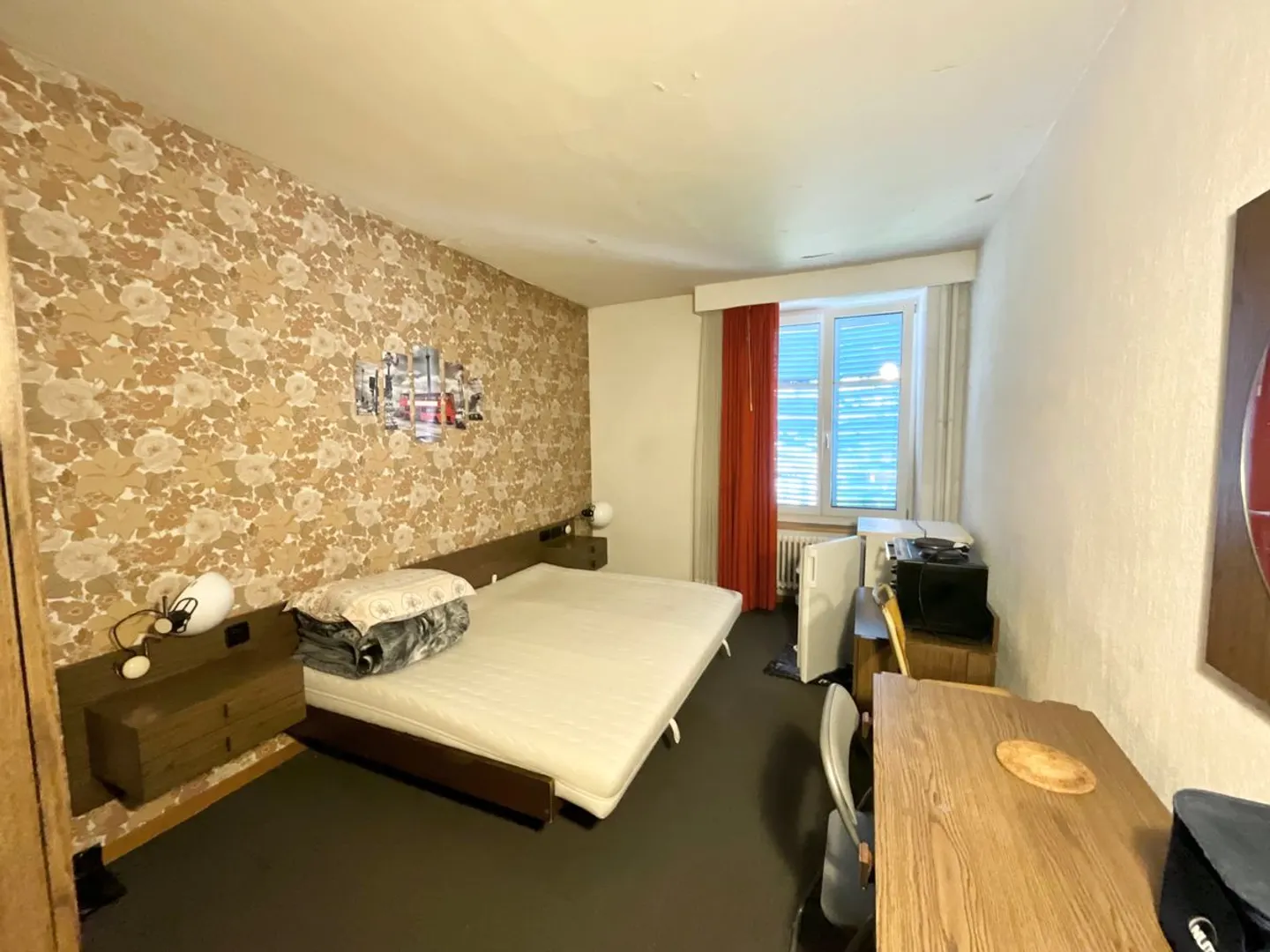 Furnished room with private bathroom - Photo 2 of 2