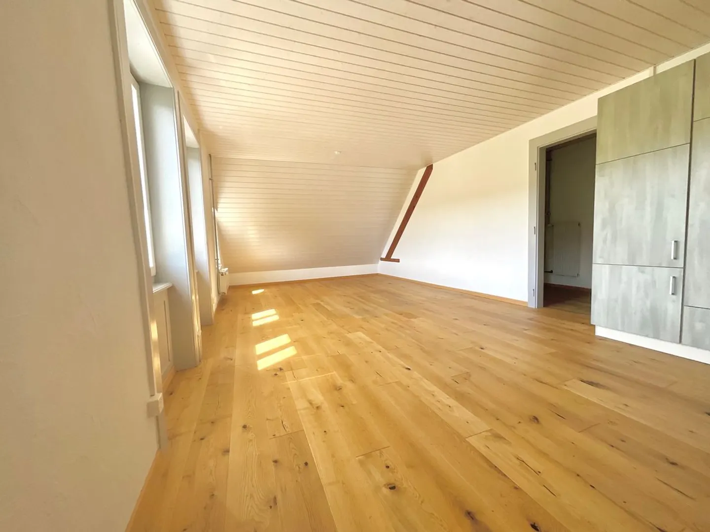 Charming 3-room apartment - Photo 3 of 7