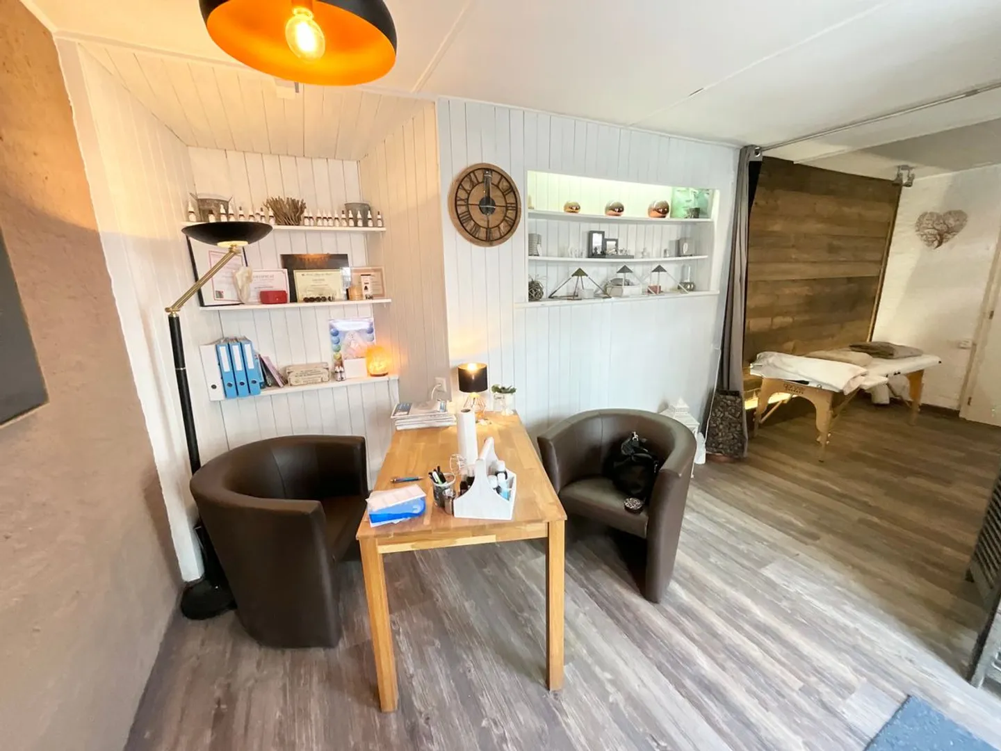 Espace Commercial à Saint-Imier - Photo 2 sur 7