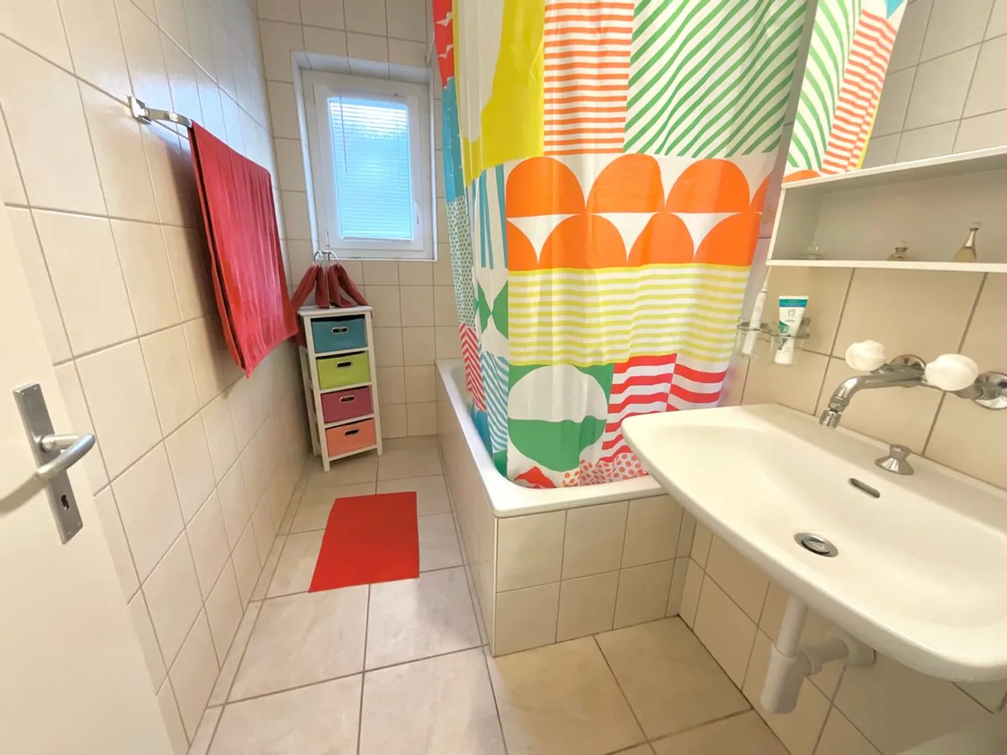 3.5-room apartment of 80 m² with balcony - Photo 5 of 9