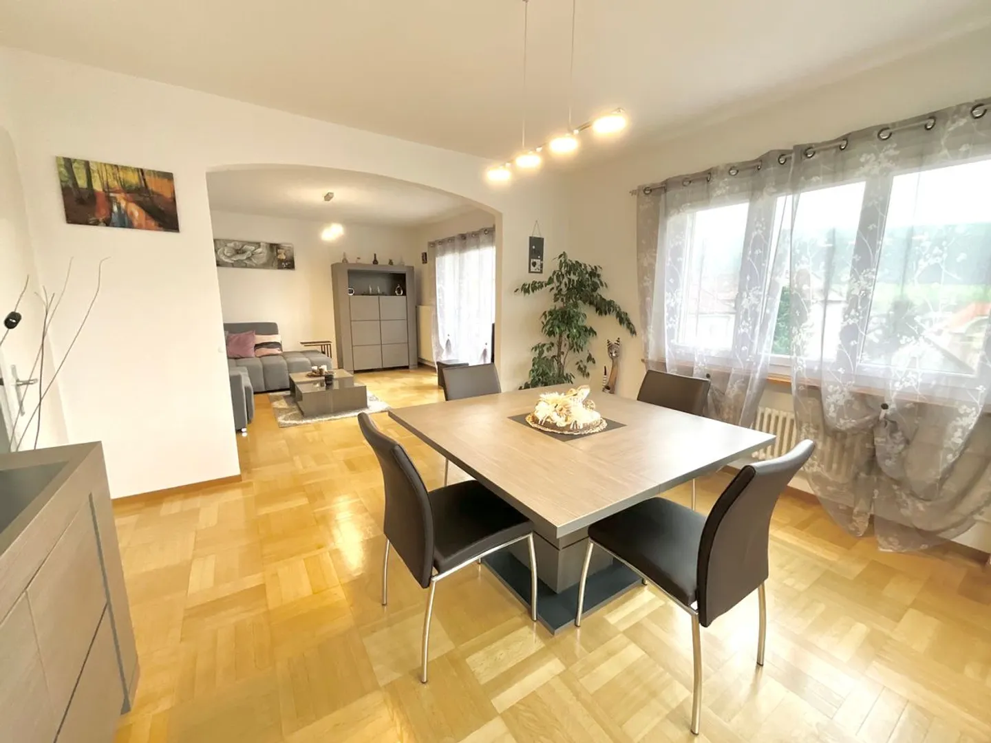3.5-room apartment of 80 m² with balcony - Photo 3 of 9