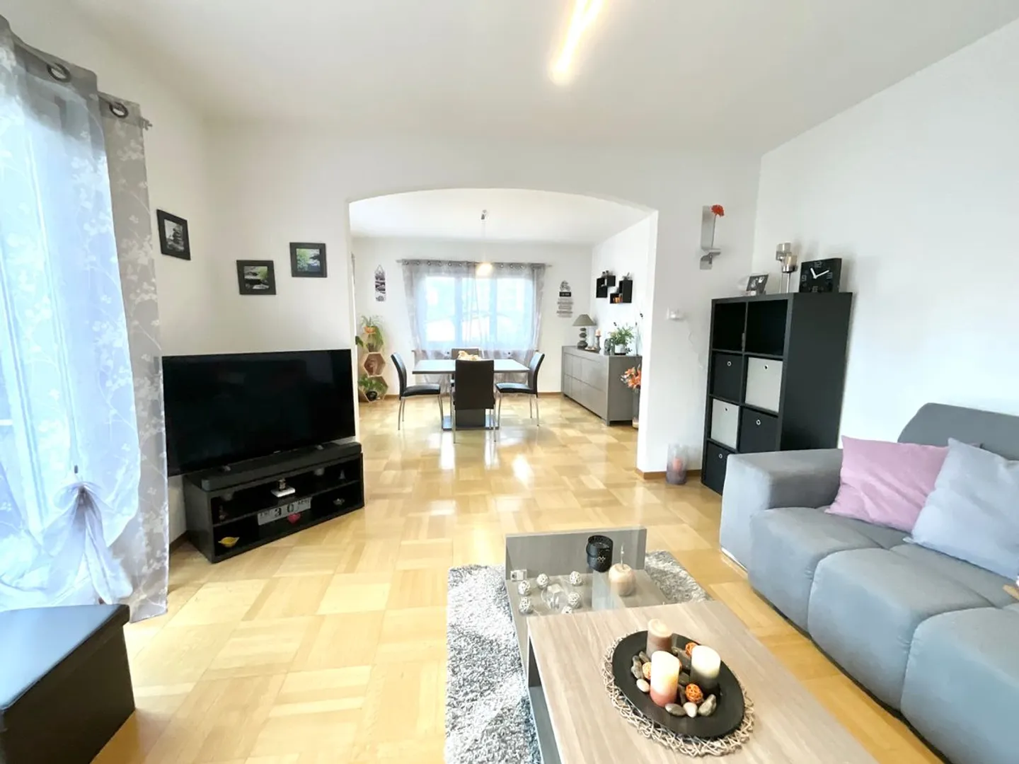 3.5-room apartment of 80 m² with balcony - Photo 4 of 9
